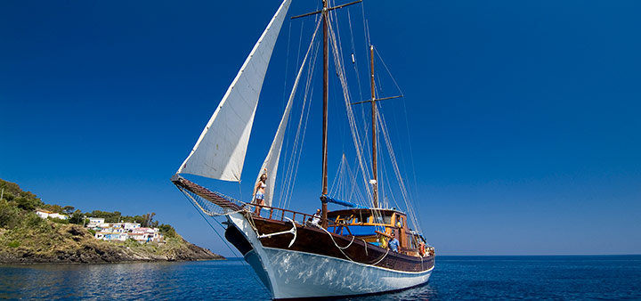 Croisière-rando dans les îles éoliennes